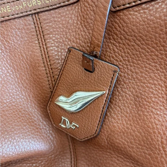 Diane Von Furstenberg Authentic Leather Satchel/ Shoulder Bag - Picture 6 of 16